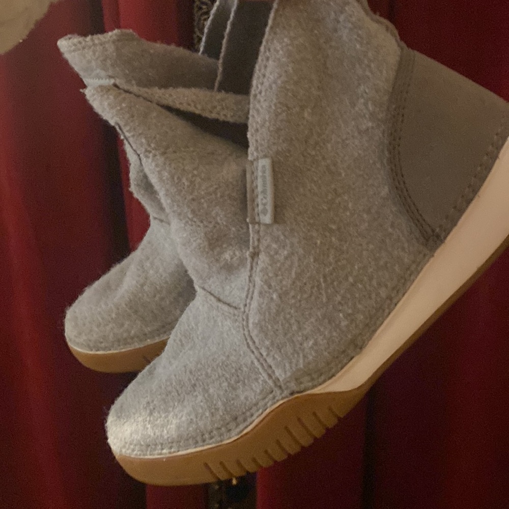 Columbia Bridgeport Wool Booties
